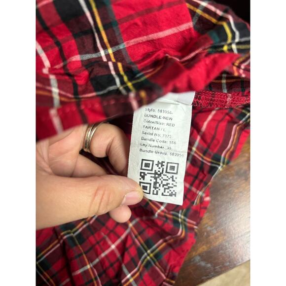 Old Navy Red Plaid Holiday Ruffle Sleeve Top | Size L | Festive V-Neck Blouse - Picture 7 of 7